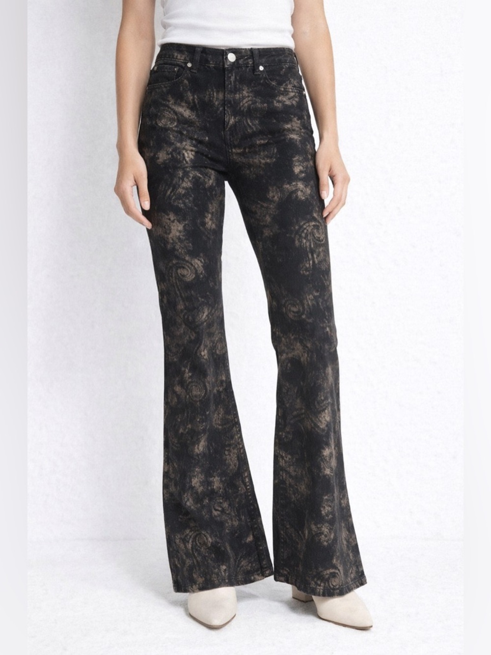 We The Free Black/gold Printed Flare Jeans Size 28 Tall Boho